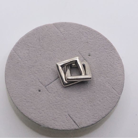 TROLLBEADS Sterling Silver Frames Interlocked Squares Charm 925 LAA - Picture 1 of 3